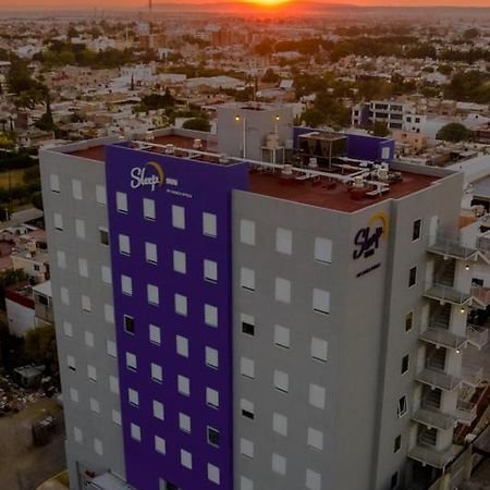 Sleep Inn Leon Antares Esterno foto